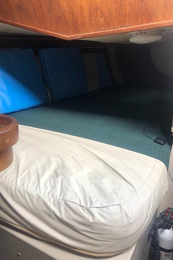 Used 1980 Lancer Sloop 36