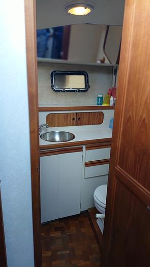 Used 1991 Carver 32 Aft Cabin