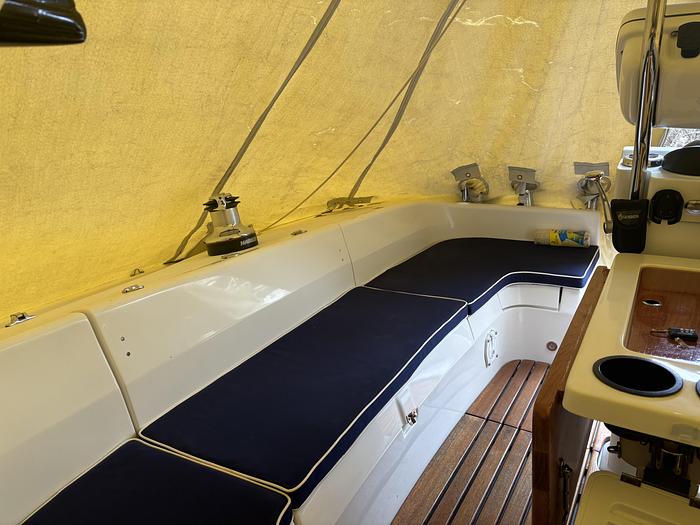 Used 2010 Catalina 350