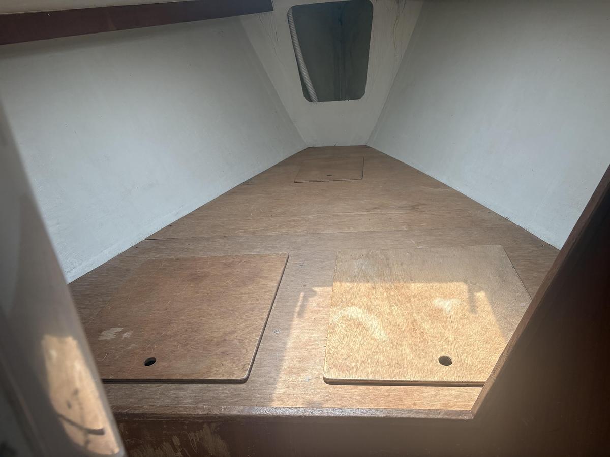 Used 1987 J Boats J 29