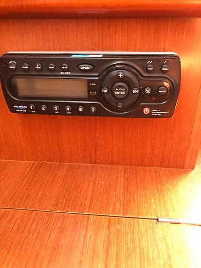 Used 2011 Beneteau Oceanis 31