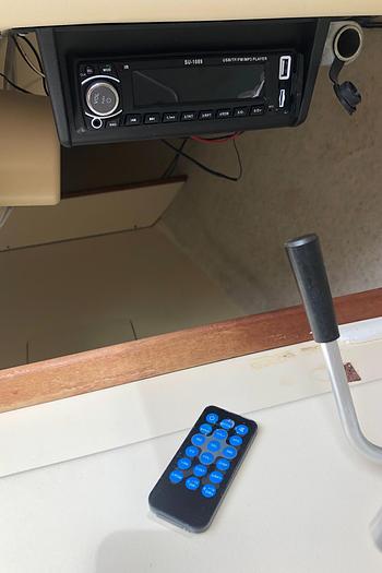 Used 1998 Hunter 240