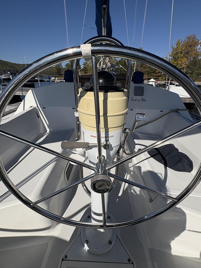 Used 1993 Hunter 28