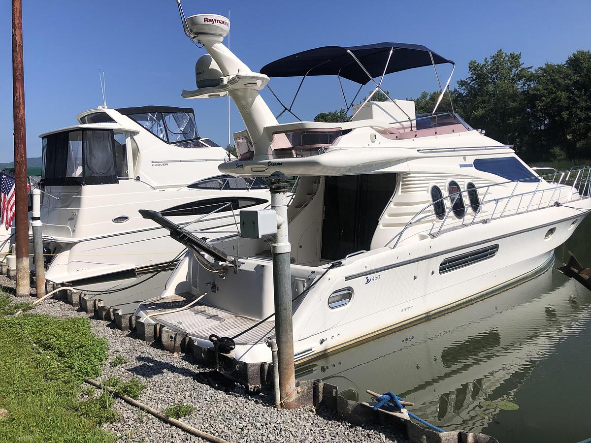 Used 2003 Birchwood 460 FB