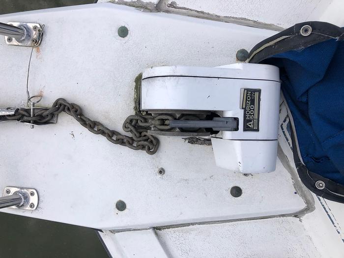 Used 1991 Carver 32 Aft Cabin