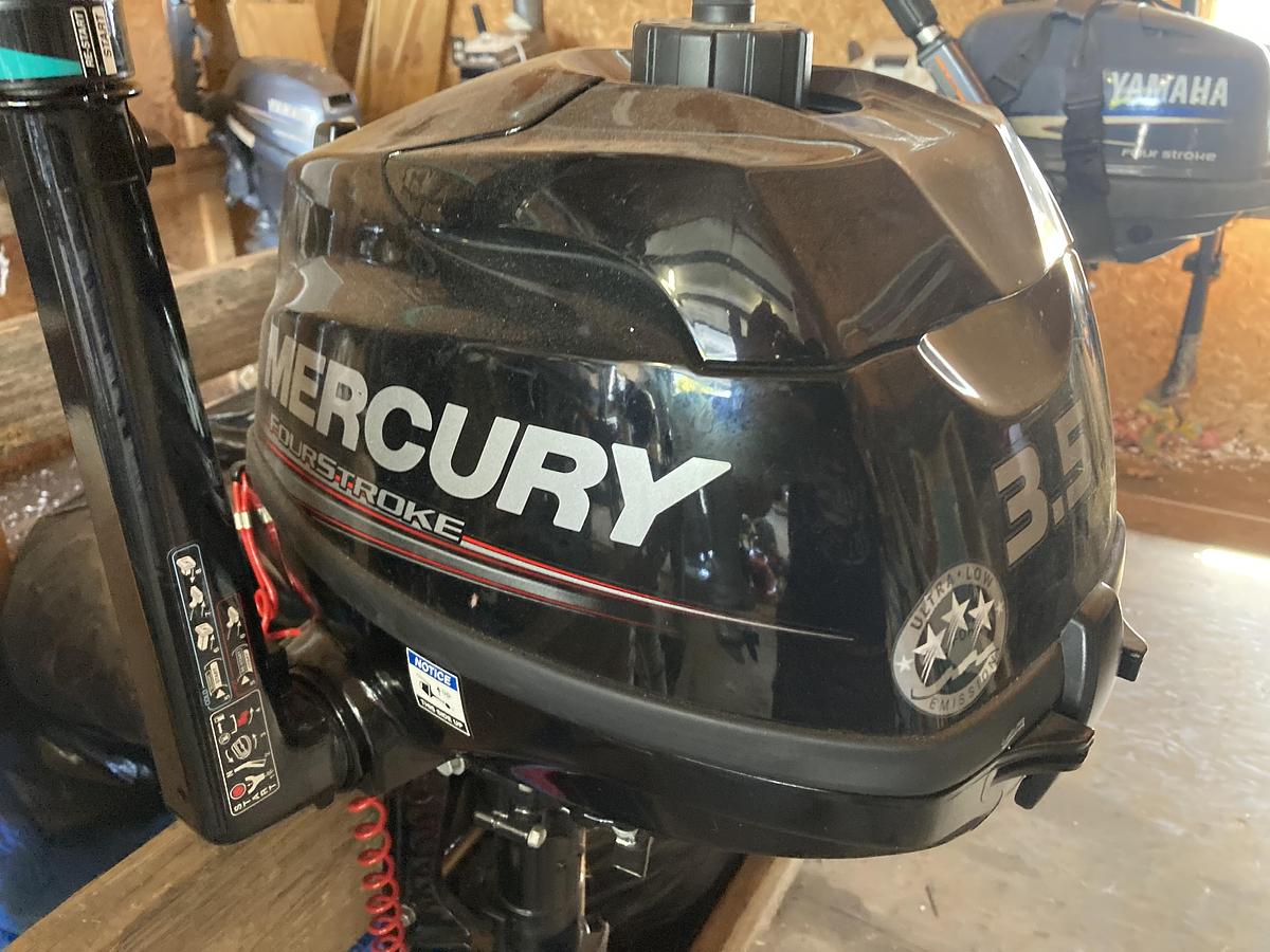 Used 1992  Hunter 33.5