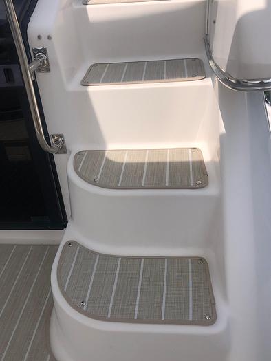 Used 1996 Bayliner 3587 Motoryacht