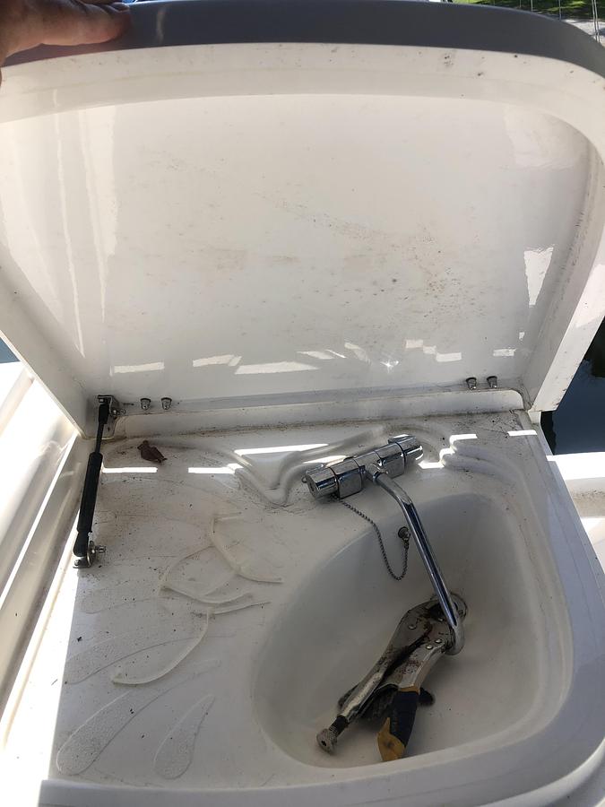 Used 2003 Birchwood 460 FB