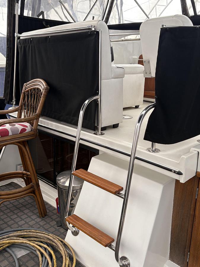 Used Prowler 10m (35')