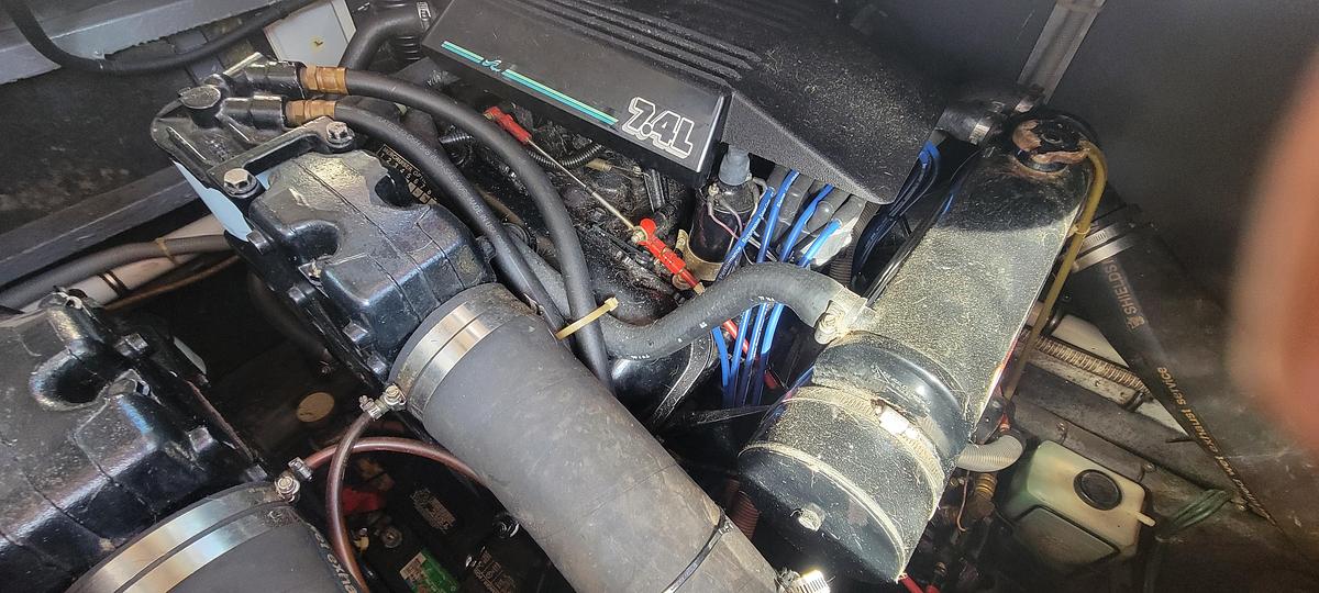 Used 1988 Sea Ray 340 Express Cruiser