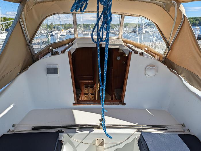 Used 1974 Paceship 26