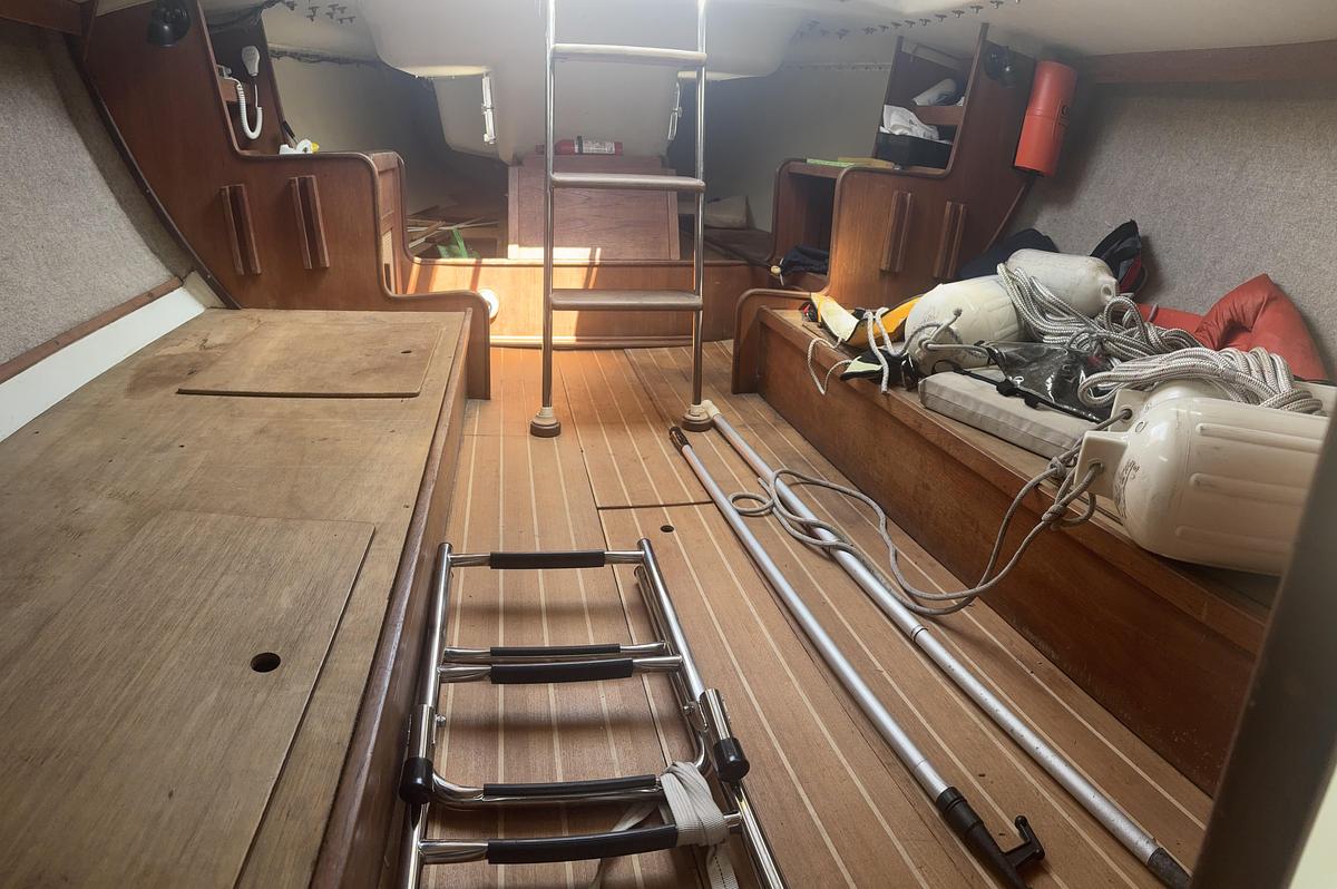 Used 1987 J Boats J 29