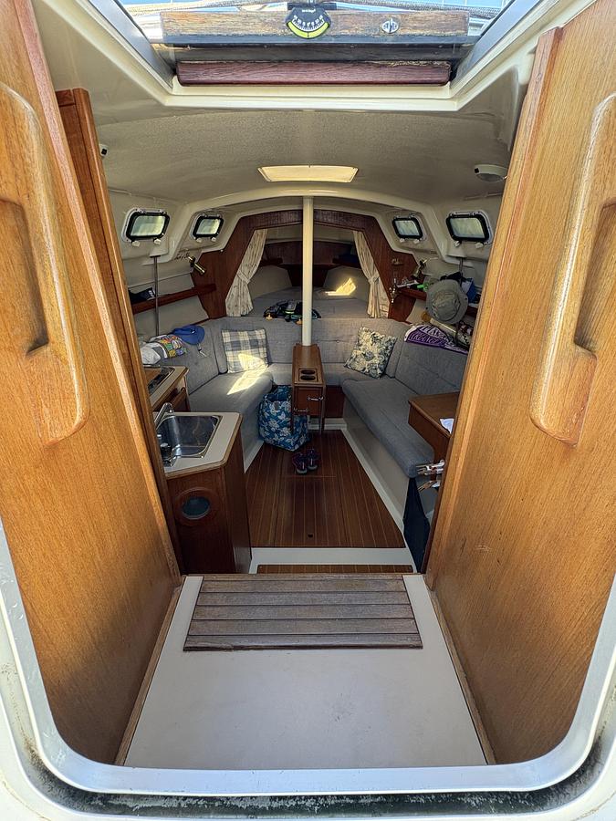 Used 1993 Hunter 28