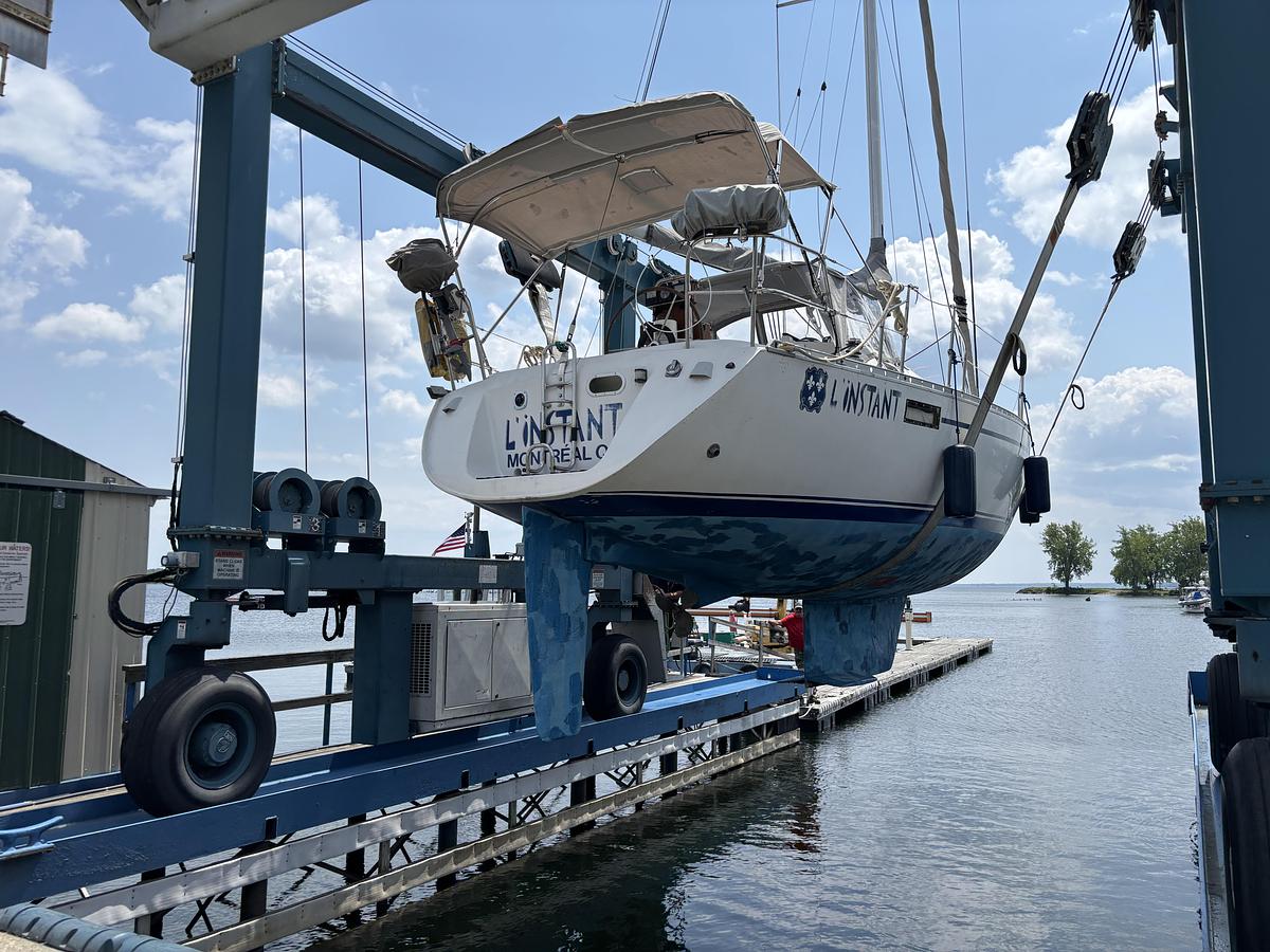 Used 1990 Beneteau Oceanis 350