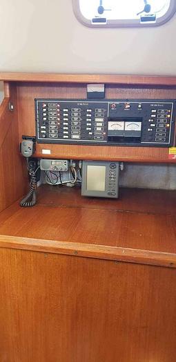 Used 1988 Hunter 35.5 Legend