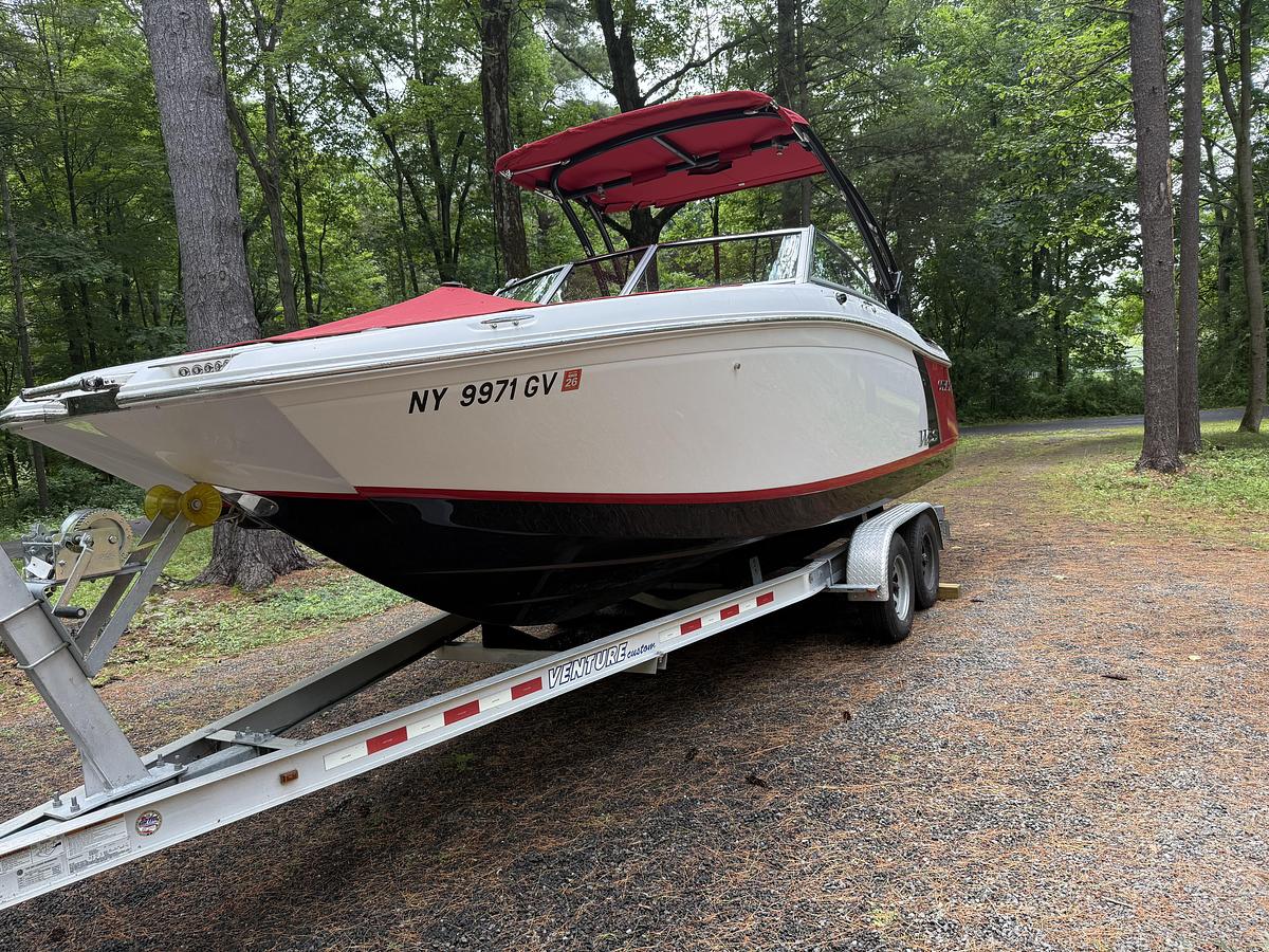 Used 2014 Cobalt 24