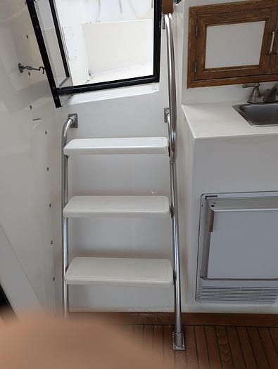 Used 1988 Hi-Tech Marine 44