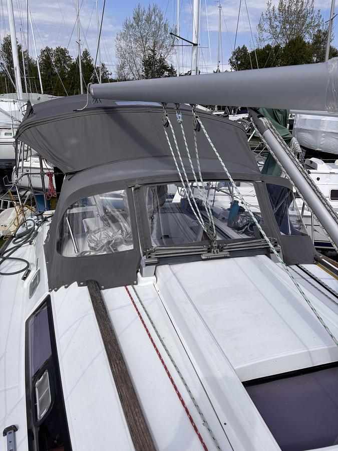 Used 2009 Beneteau 34