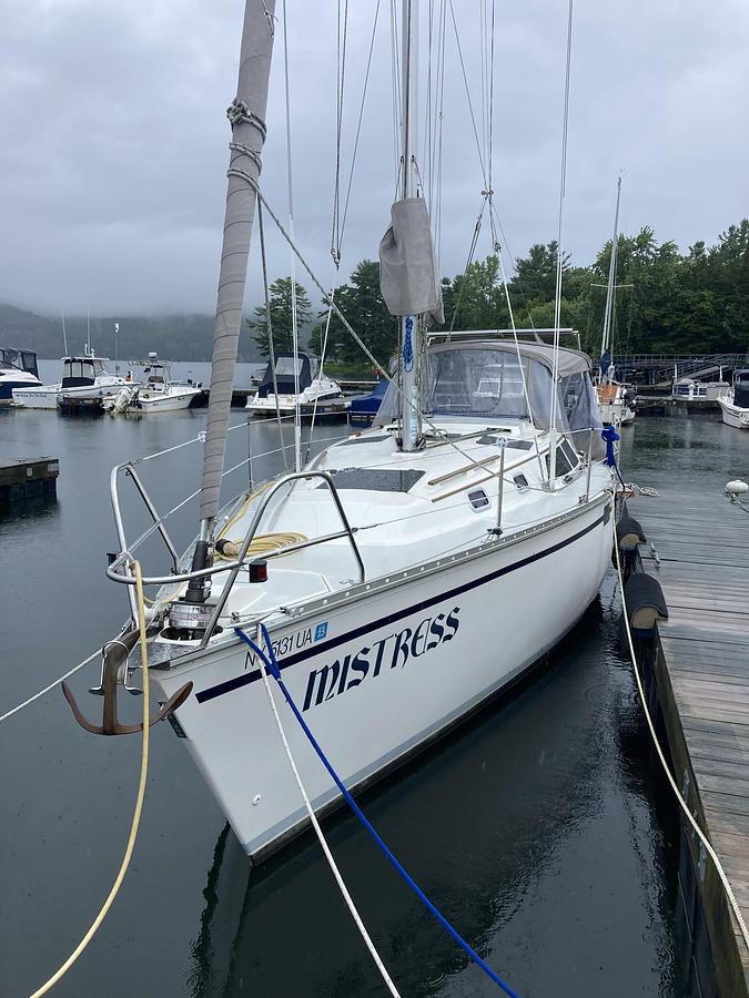 Used 1992  Hunter 33.5