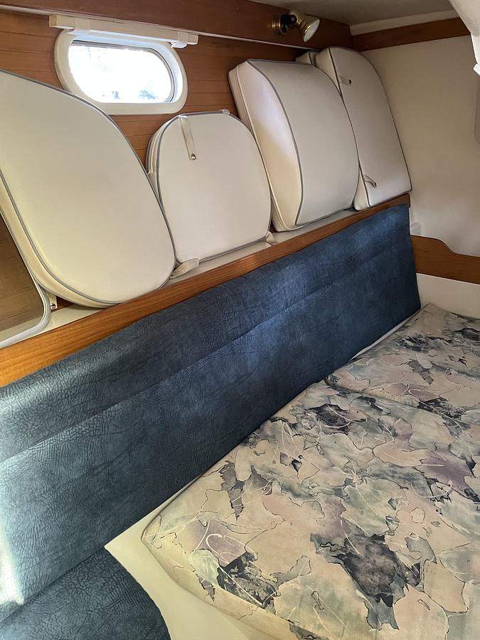 Used 2000 Catalina 320