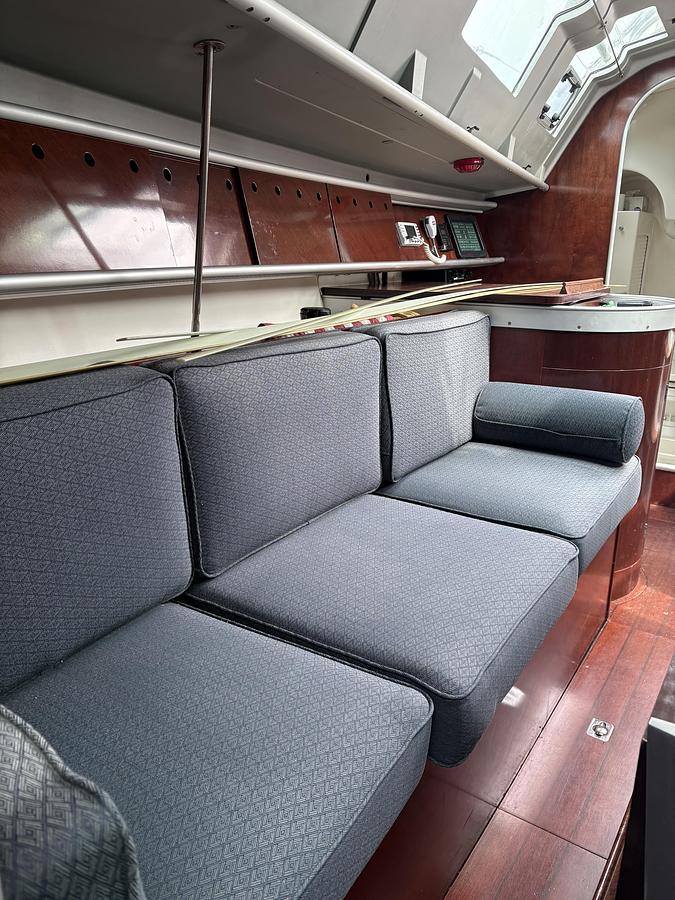 Used 1989 Beneteau 32s5