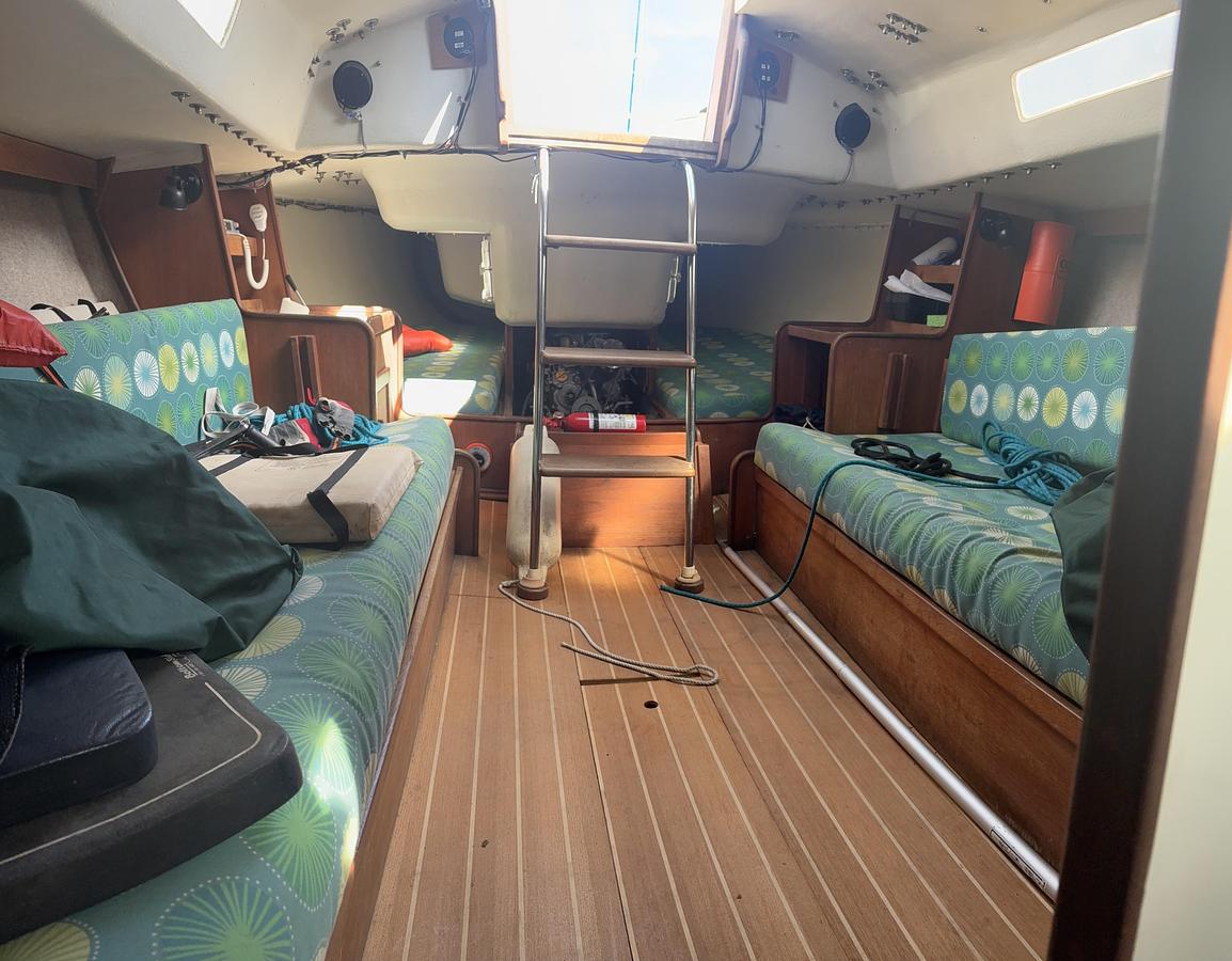 Used 1987 J Boats J 29