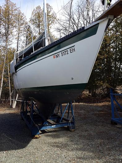 Used 1983 Watkins 32