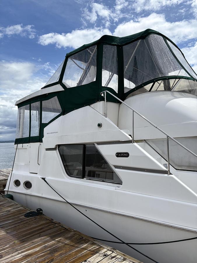 Used 1999 Silverton 392 Motor Yacht