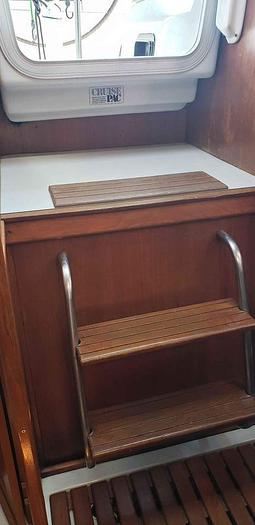 Used 1988 Hunter 35.5 Legend