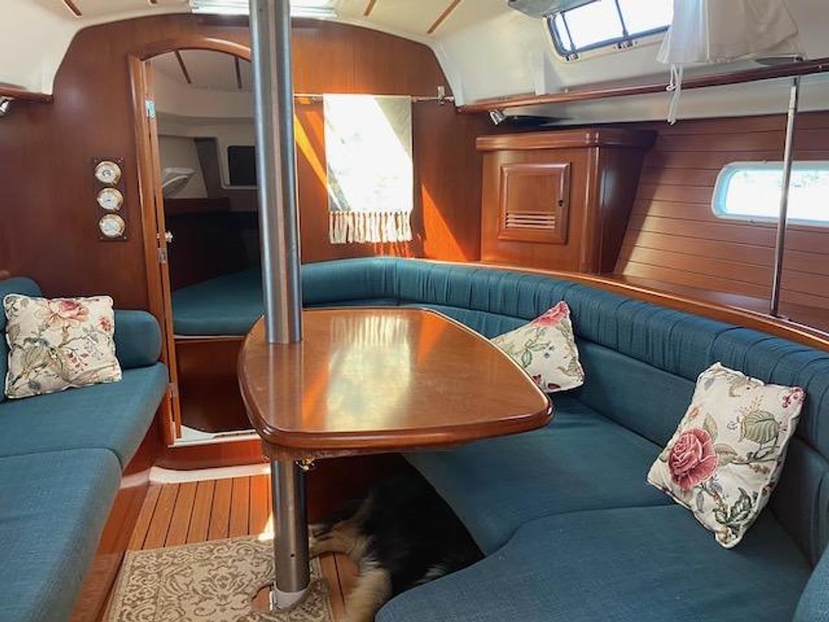 Used 2003 Beneteau 361
