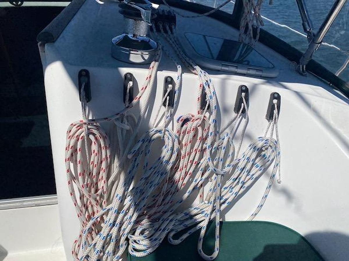 Used 2003 Beneteau 361