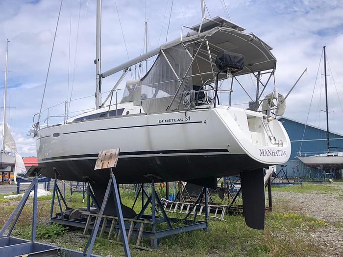 Used 2011 Beneteau Oceanis 31