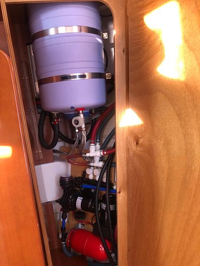 Used 2011 Beneteau Oceanis 31