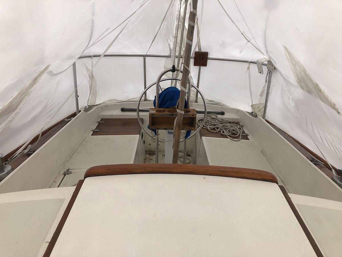 Used 1976 Tartan 30