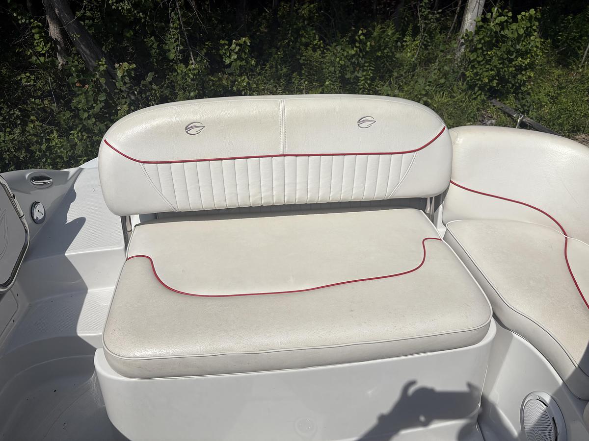 Used 2007 Crownline 240 EX