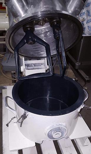 Used 4 GALLON ROSS DOUBLE PLANETARY MIXER – S/S WITH TEFLON LINING – VACUUM – JACKETED #8452