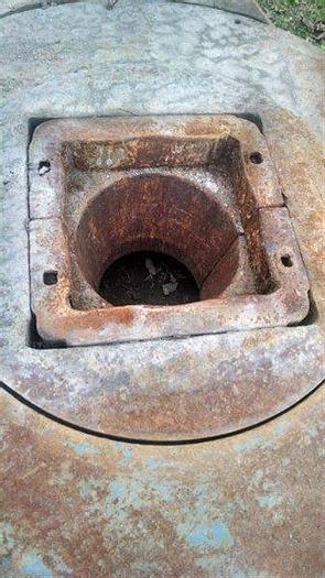 Used 0 Skytop Brewster RSH 18 X 44 Rotary Table