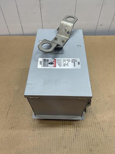 Used ITE BD SWITCH PLUG BOS14351