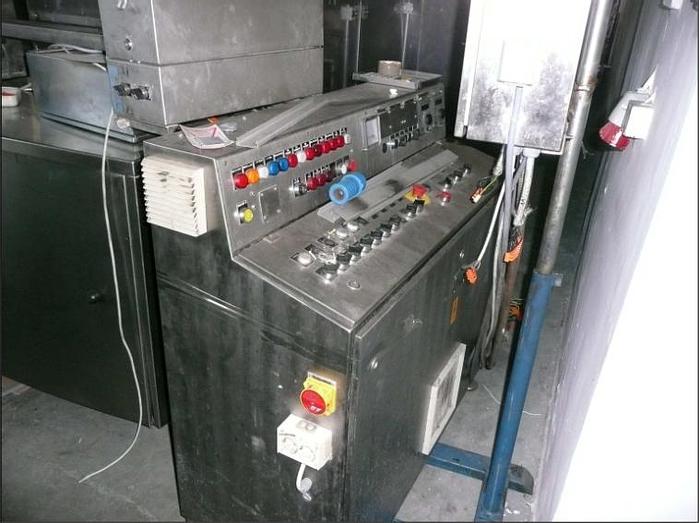 Used LINIA DO KONFEKCJONOWANIA SAŁATEK Z MAJONEZAMI, SURÓWEK Z MAJONEZAMI, DRESSINGÓW, SOSÓW, MAJONEZÓW, KETCHUPÓW, MUSZTARD, PAST, itp.