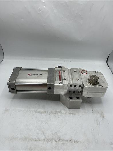 Used Destaco Pneumatic Clamp 82M-3E25006NL8-1