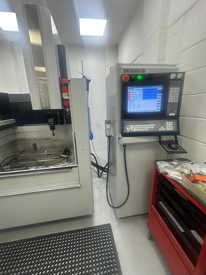 Used 2023 Excetek ED400C CNC Die Sink EDM Machine
