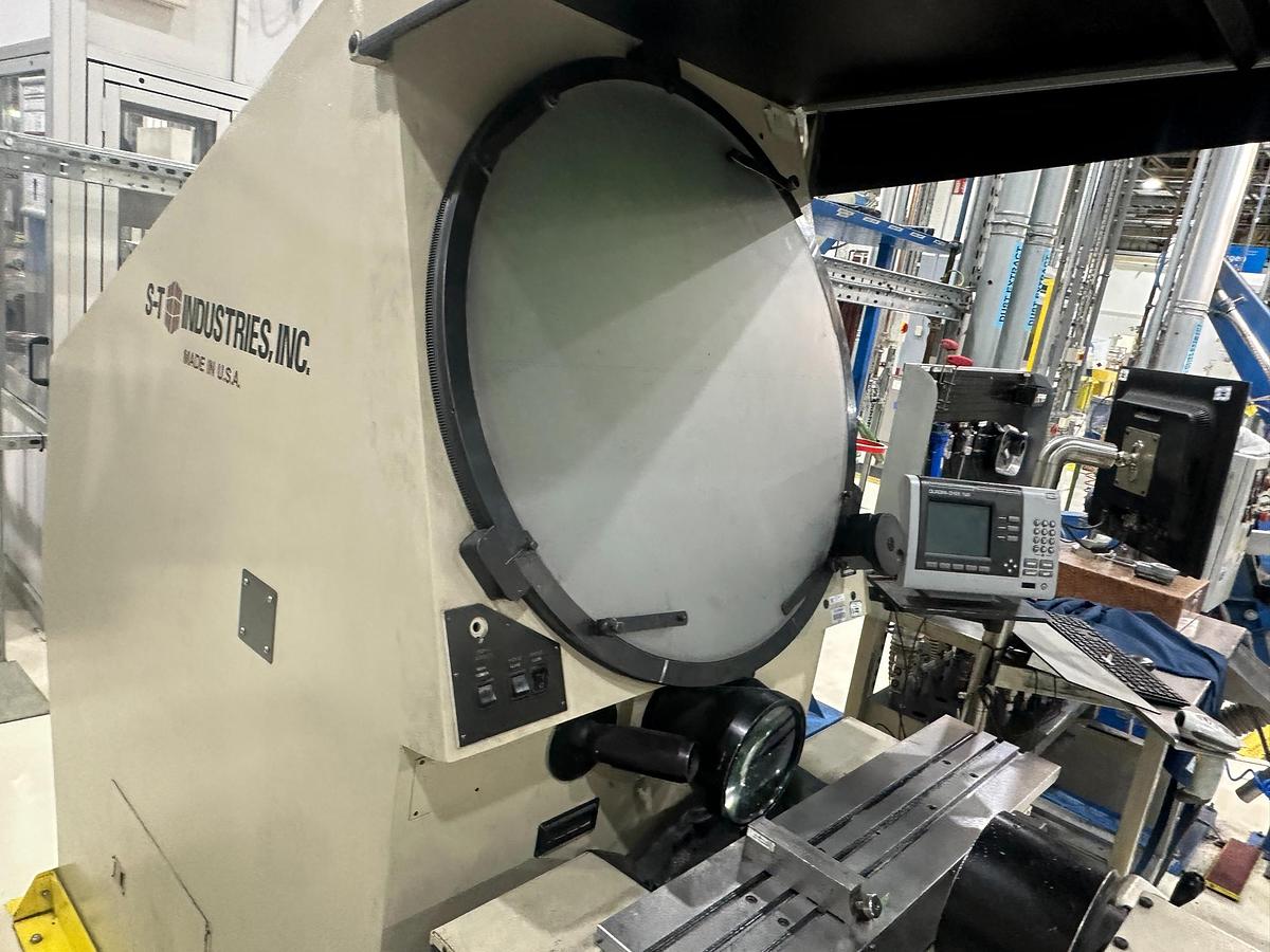 Used 2014 S-T Industries Profile Projector 22-2600 – 30" Screen, 5X Mag