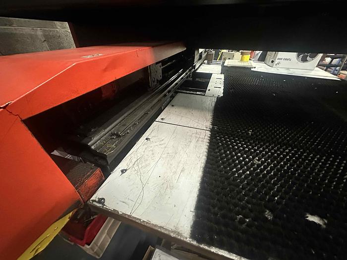 Used 2001 Amada Europe 255 Punching Machine