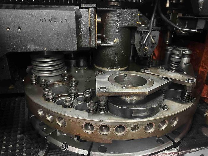 Used 2001 Amada Europe 255 Punching Machine