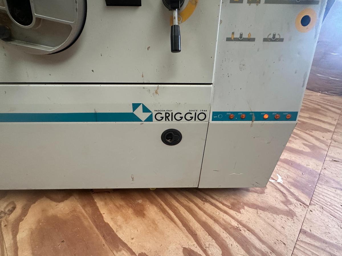 Used 2005 Griggio T220 Spindle Moulder with Comatic AF/34 Feeder