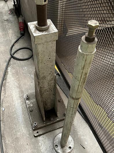 Used 2000 LVD HST-C 40/6 Guillotine Shears