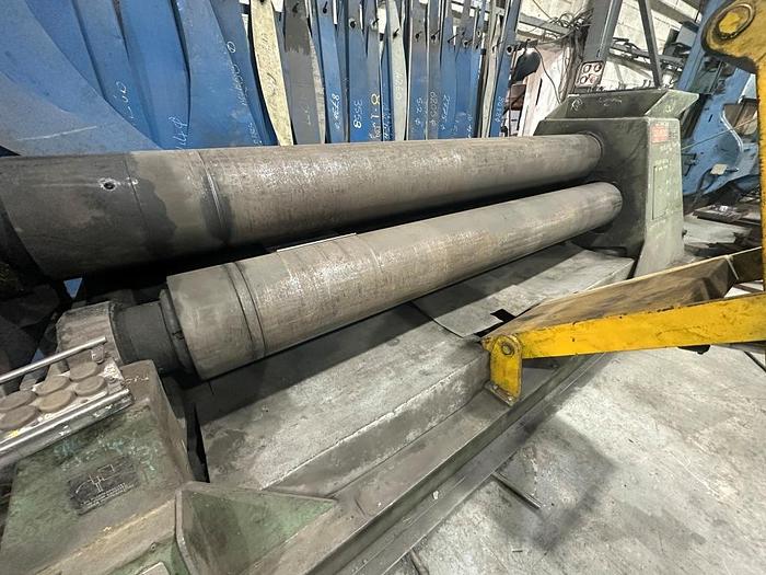Used 1982 Roundo PS 310 Hydrualic Plate Rolls