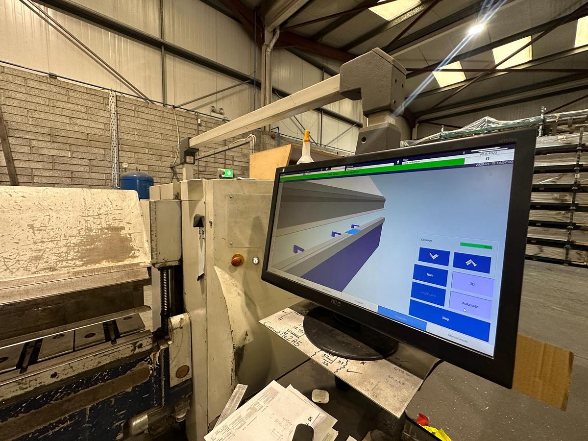 Used 2006 Schroder SPB 3200/3.0 CNC Sheet Metal Folder