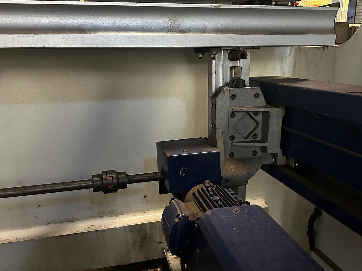 Used 2021 MVD A175-3700 Hydraulic Pressbrake – ESA S660W Graphic CNC Control