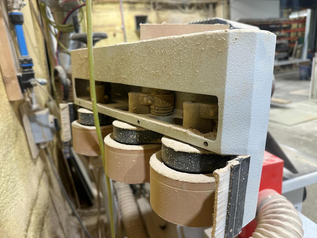 Used 2016 Wegoma EKS 2600 FU Veneer & Solid Wood Sanding Machine with Maggi Steff 2034 Feeder